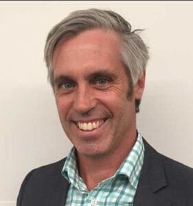 Dr David Edis, orthopaedic and spine surgeon